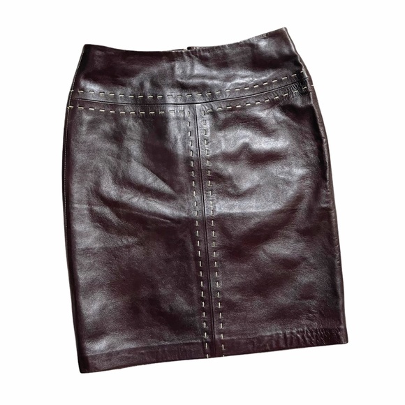 Vakko Dresses & Skirts - Vakko Vintage Genuine Brown Leather Whipstitched Pencil Skirt Size 2